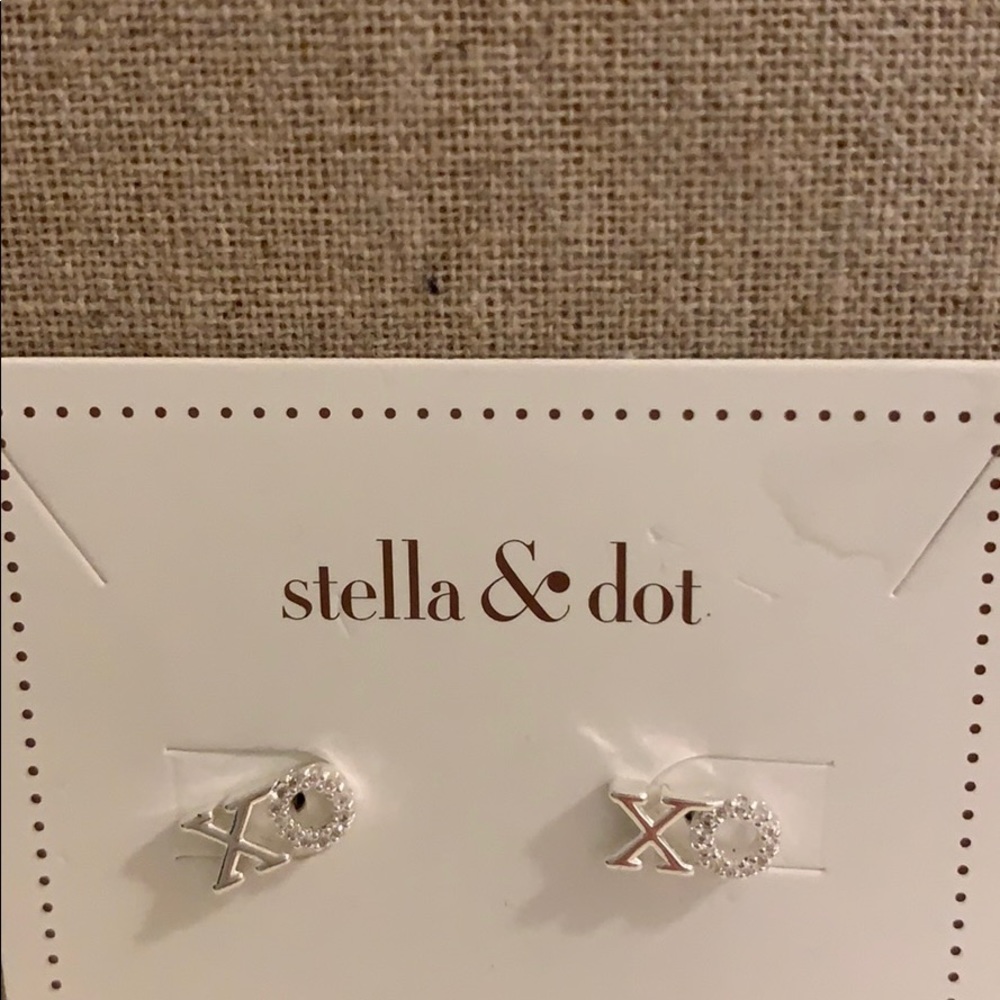 xoxo sterling silver studs
